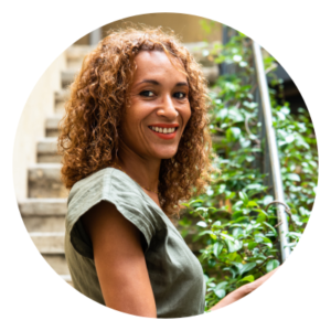 Hélène Comlan